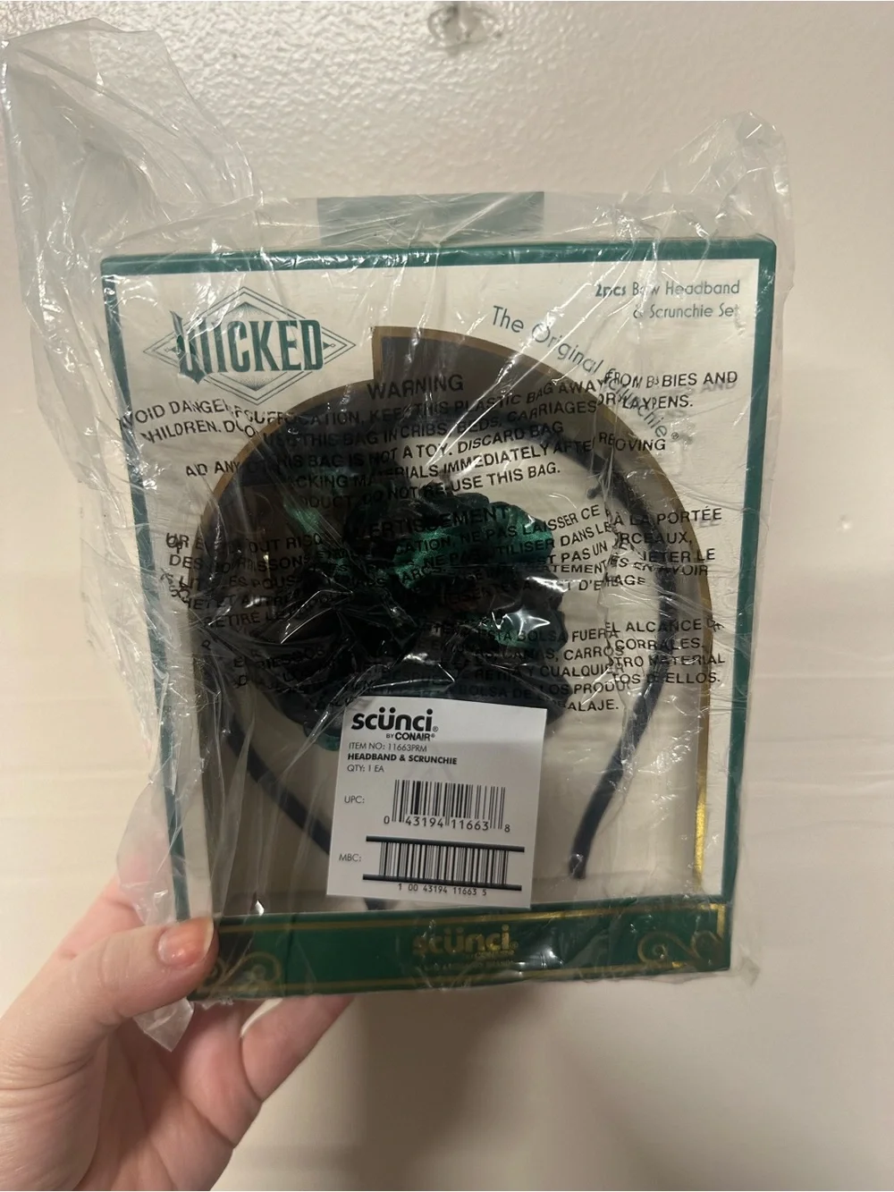 scunci Wicked Satin Green and Black Scrunchie + Bow Headband Set
